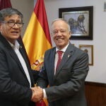 Ricardo Alonso, distinguido con el título de Doctor Honoris Causa por la Universidad Mayor de San Simón