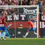 Joselu marca el primer gol del partido