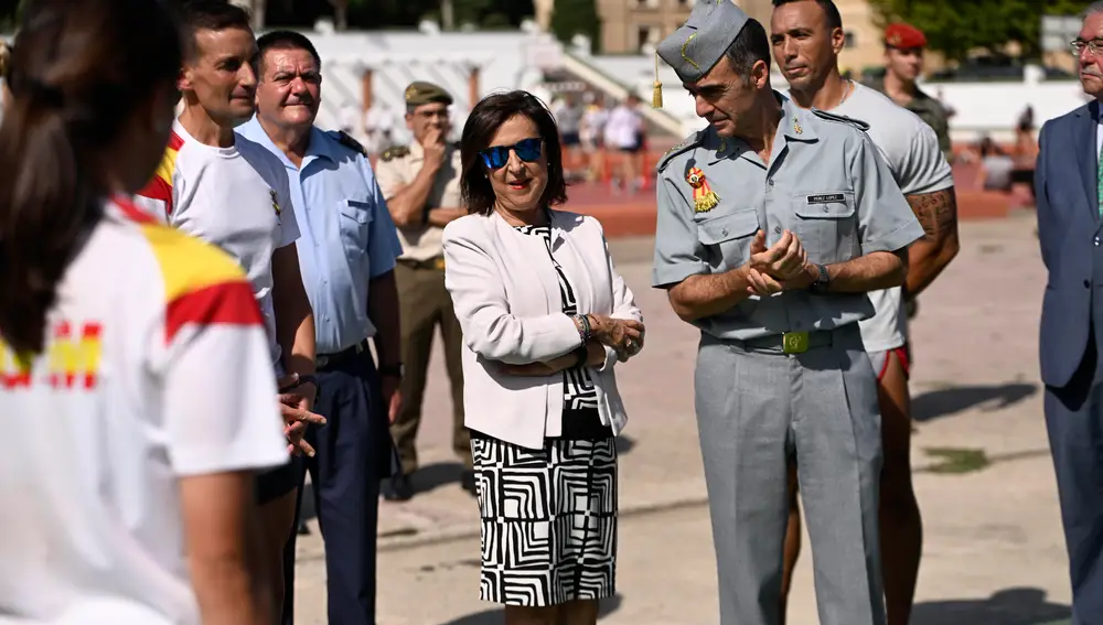 MADRID.-Robles asegura que la jura de bandera de la Princesa Leonor será un acto &quot;absolutamente normal&quot;