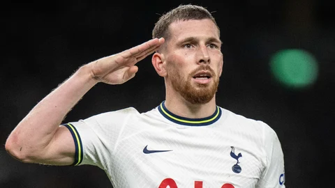 Pierre-Emile Hojbjerg con el Tottenham