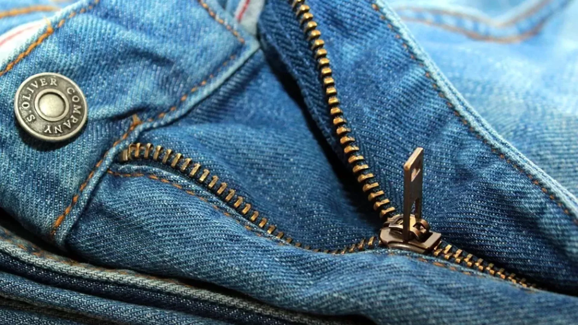 Este es el truco definitivo para arreglar la cremallera estropeada de un  pantalón