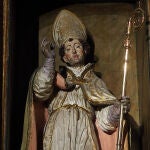 Estatua de San Froilán de León en la Catedral de Santa María de Lugo