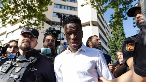 Vinicius declara desde Madrid por los insultos racistas recibidos en Mestalla