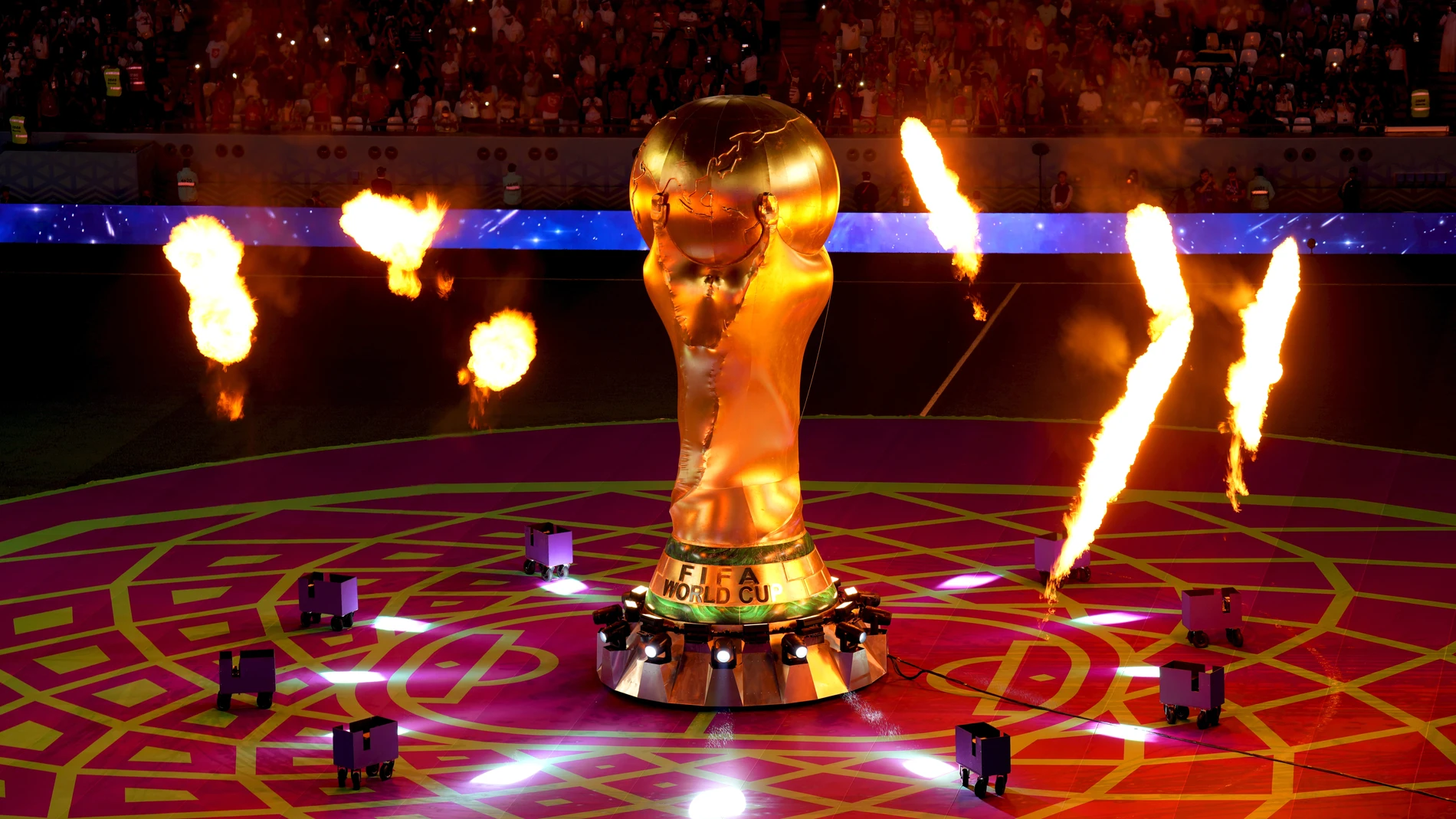 Fútbol.- La final del Mundial 2030 será el 21 de julio