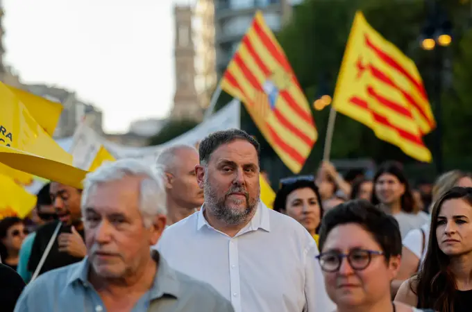 Oriol Junqueras, protagonista de la marcha convocada en Valencia por ACPV por el 9 d'Octubre