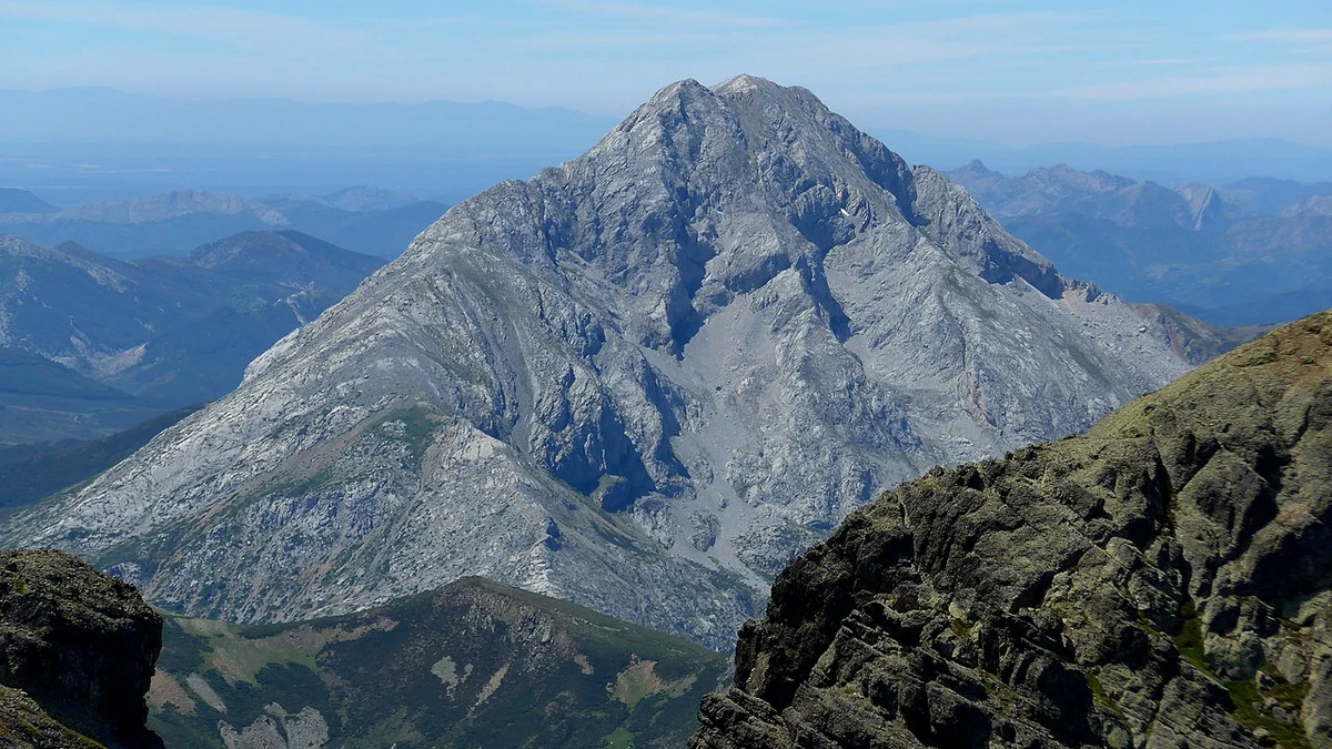 El Espigüete, un pico maldito con al menos una decena de montañeros fallecidos este siglo