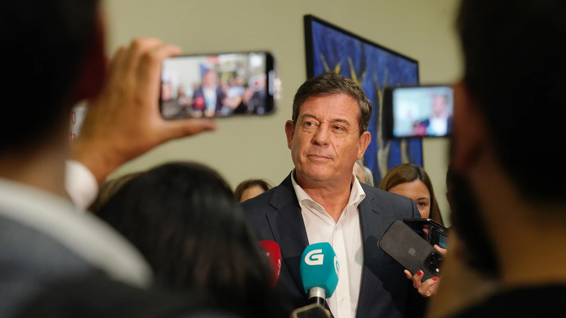 Besteiro anuncia "con gran orgullo" que concurrirá a las primarias para ser el candidato socialista a la Xunta