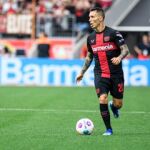 Alejandro Grimaldo con el Bayer Leverkusen