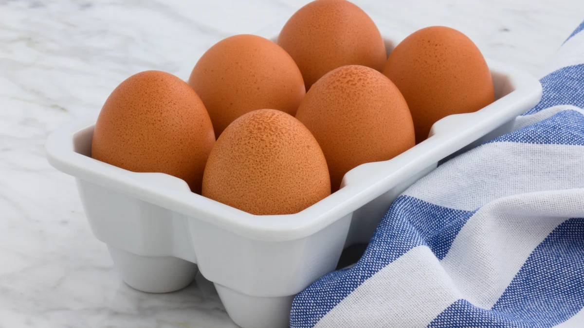 ¿En qué debemos fijarnos al comprar huevos?: estos son los consejos de una nutricionista
