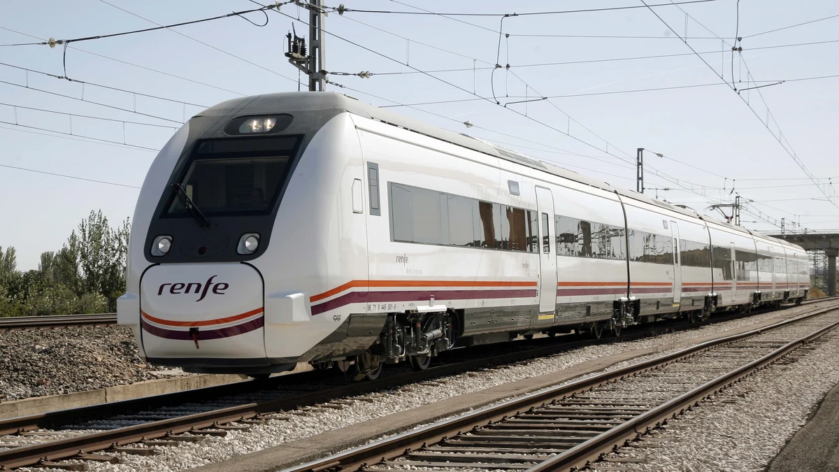 Castilla-La Mancha y Renfe anuncian sus nuevos Trenes Turísticos: el billete incluye un guía especializado