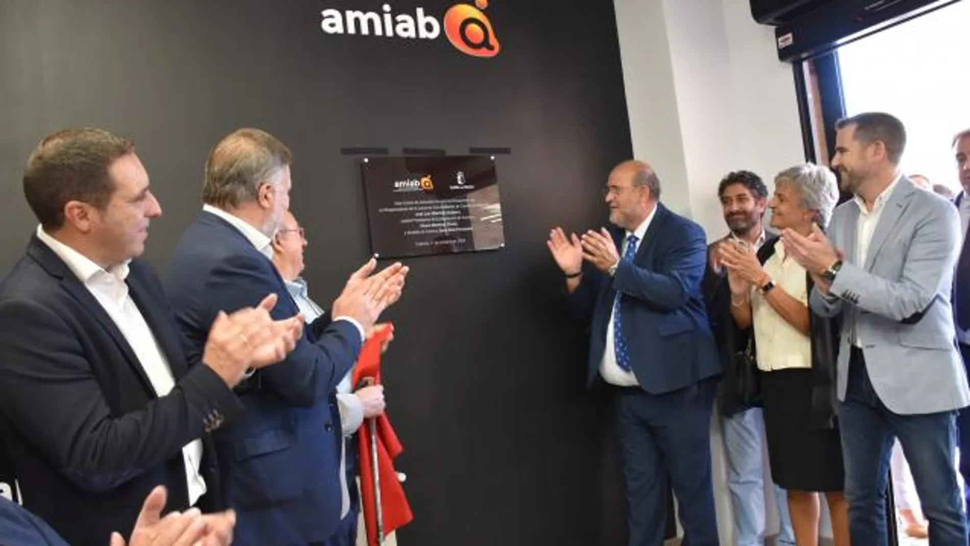 El vicepresidente primero ha inaugurado el nuevo centro de inclusión de AMIAB en Cuenca