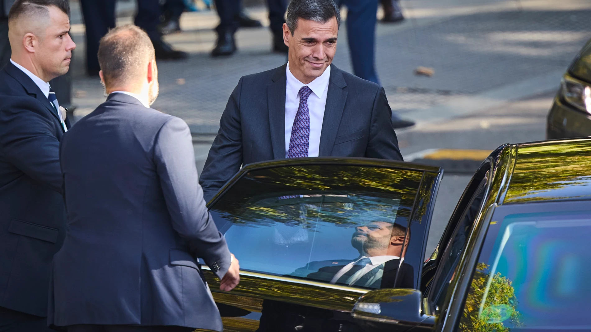 Pedro Sanchez, ,Presidente del Gobierno en funciones abandona el desfile de la Fiesta Nacional
