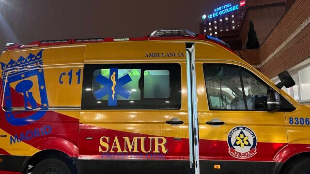 Ambulancia de SAMUR Protección Civil