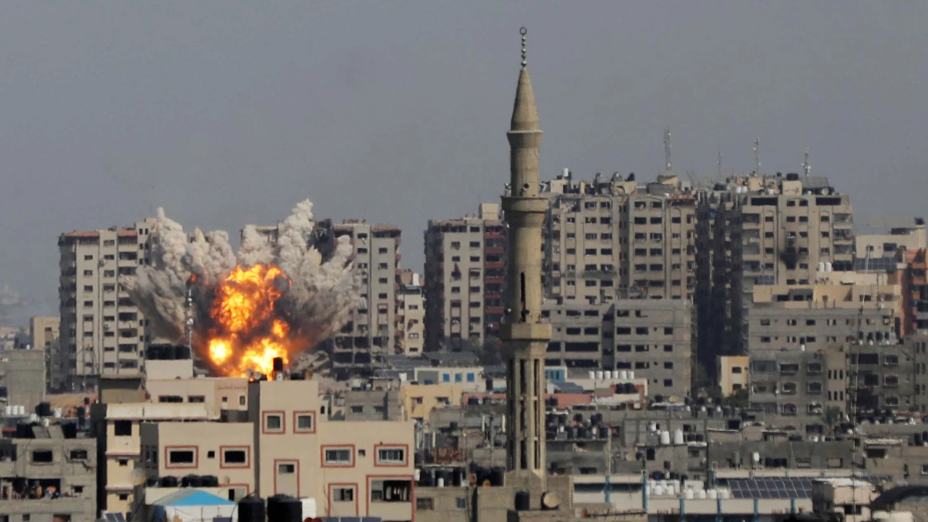 O.Próximo.- Ascienden a casi 1.800 los palestinos muertos por la contraofensiva israelí en la Franja de Gaza