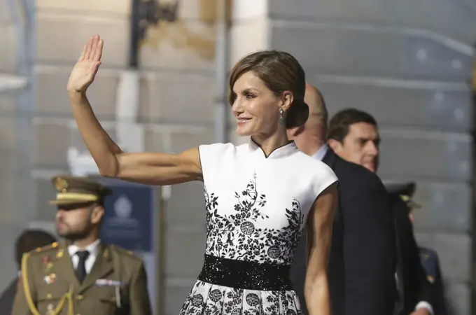 La Reina Letizia: estos han sido sus look más aplaudidos en los Premios Princesa de Asturias