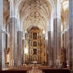 La monumental "catedral de la Sierra" de Villacastín (Segovia)
