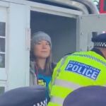 Detienen a Greta Thunberg tras realizar una protesta contra foro petrolero en Londres