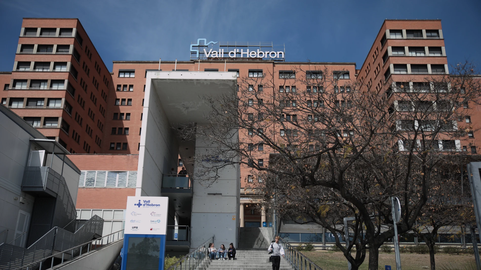 Fachada del Hospital Vall d´Hebron de Barcelona