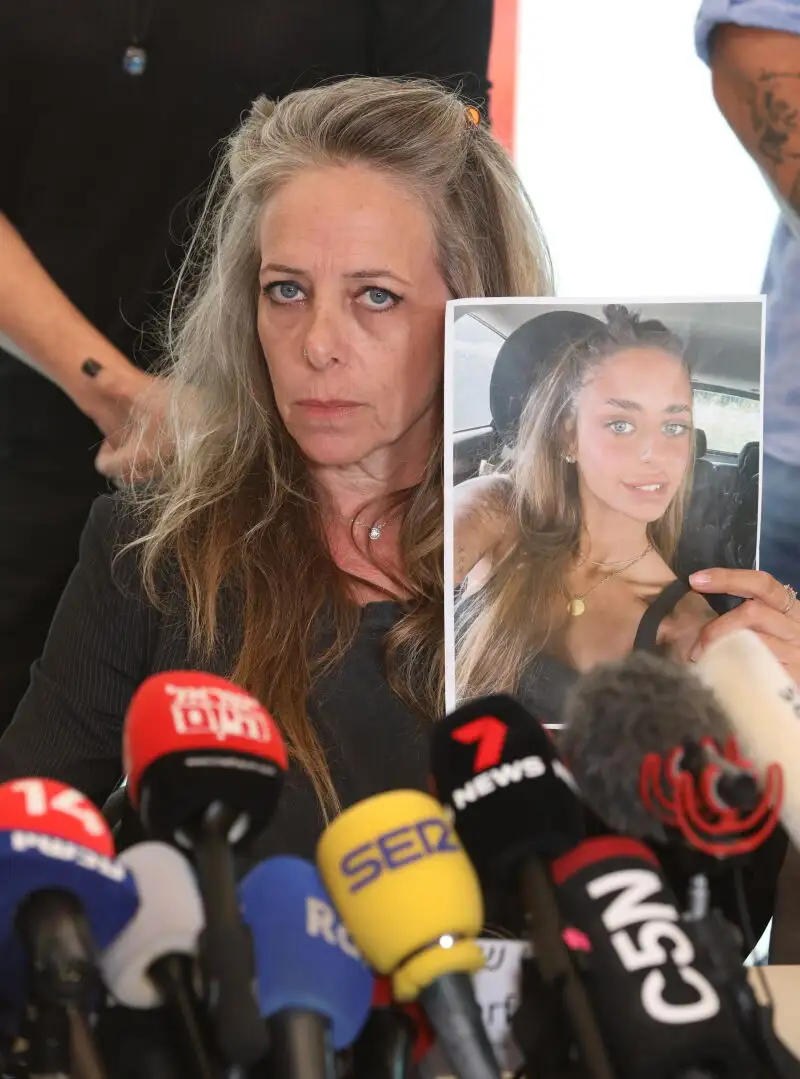 Family of French-Israeli Mia Shem press conference in Tel Aviv