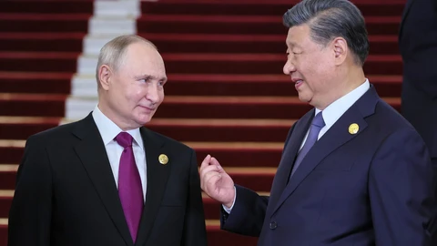 Putin con Xi Jinping en una foto de archivo