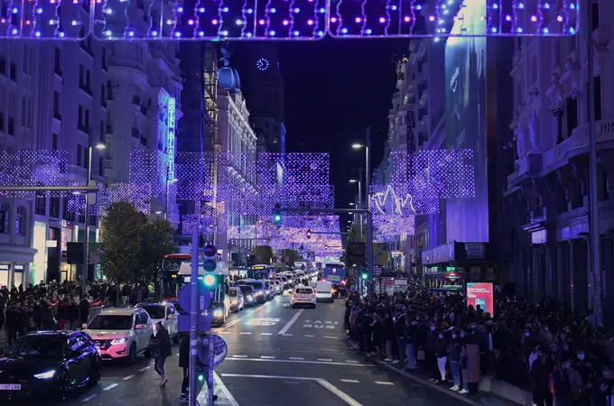 La bola gigante y otras decoraciones que cambian de ubicación esta Navidad en Madrid
