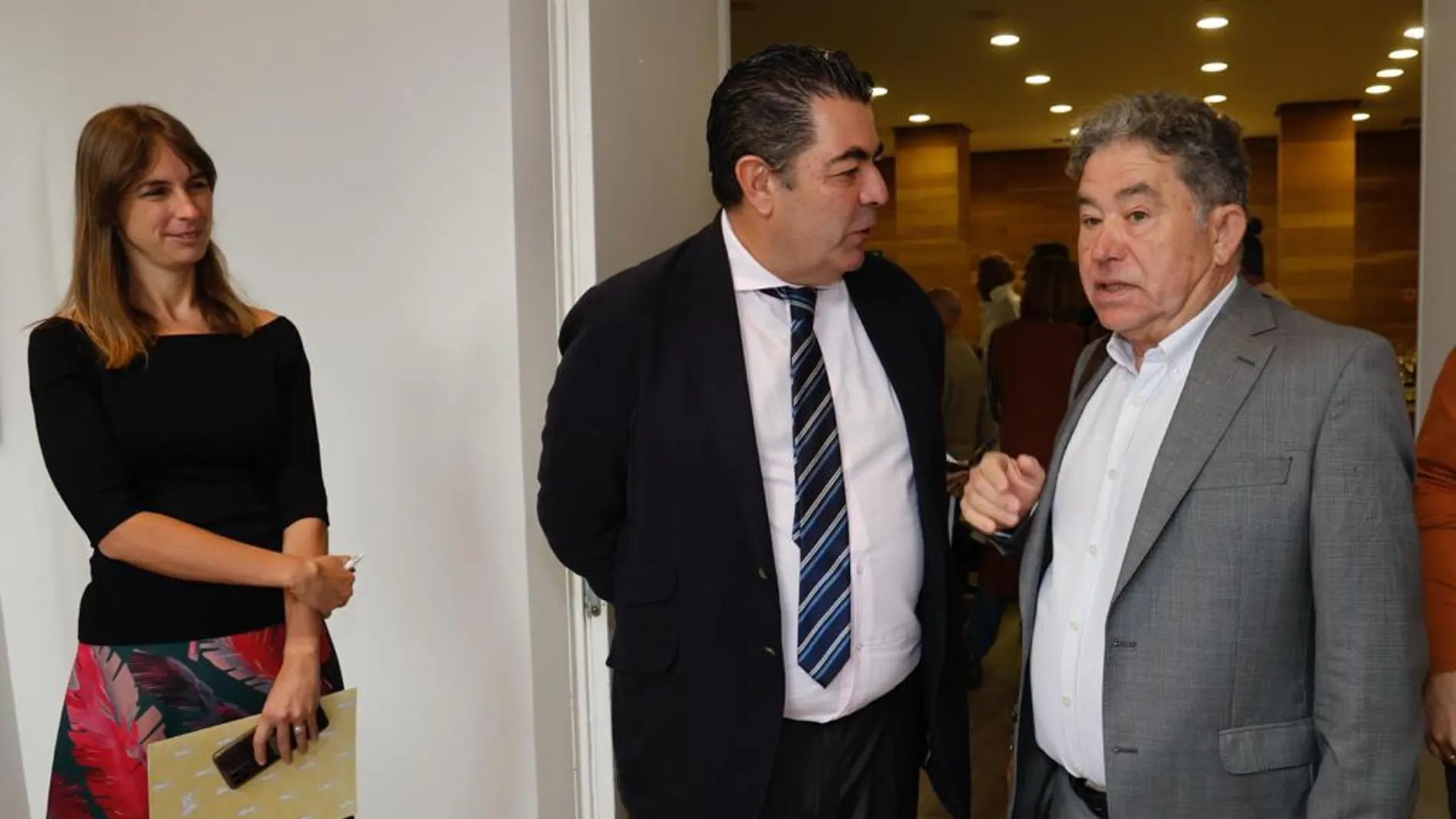 Alberto Gutiérrez y Miguel Anxo Fernández inauguran este foro