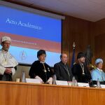 La rectora María del Rosario Sáez Yuguero. inaugura el curso en la UCAV junto a Jesús García Rico y Mercedes Sánchez, entre otros