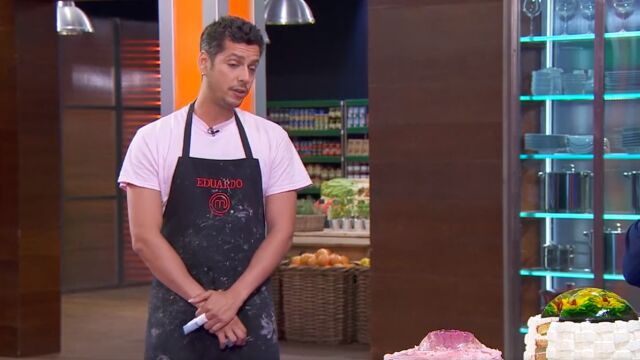 Eduardo Casanova se va de 'MasterChef Celebrity 8' con el cariño de sus compañeros y de la audiencia