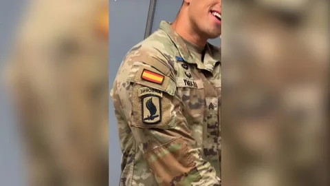 Un soldado de Estados Unidos relata el gesto de agradecimiento recibido por parte del Ejército español
