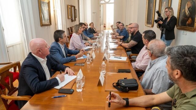 El Ayuntamiento de Cartagena exige el despido cero a Sabic y apoya todas las reivindicaciones de los trabajadores