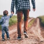 Un estudio revela que no hay tanta diferencia entre los hijos únicos y aquellos que tienen hermanos