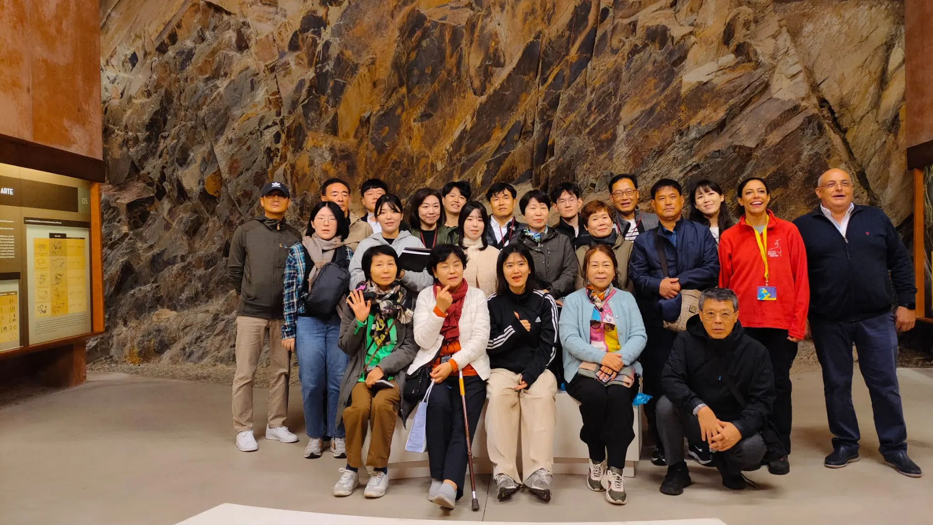 Expedición de Ulsan (Corea) visita Siega Verde