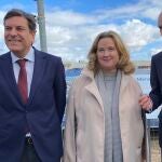 El consejero Carlos Fernández Carriedo y la alcaldesa Cristina Ayala participan en la inauguración de las instalaciones fotovoltaicas de Bekaert-Ubisa
