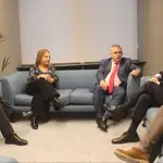 La socialista vallisoletana Iratxte García en la reunión con Puigdemont