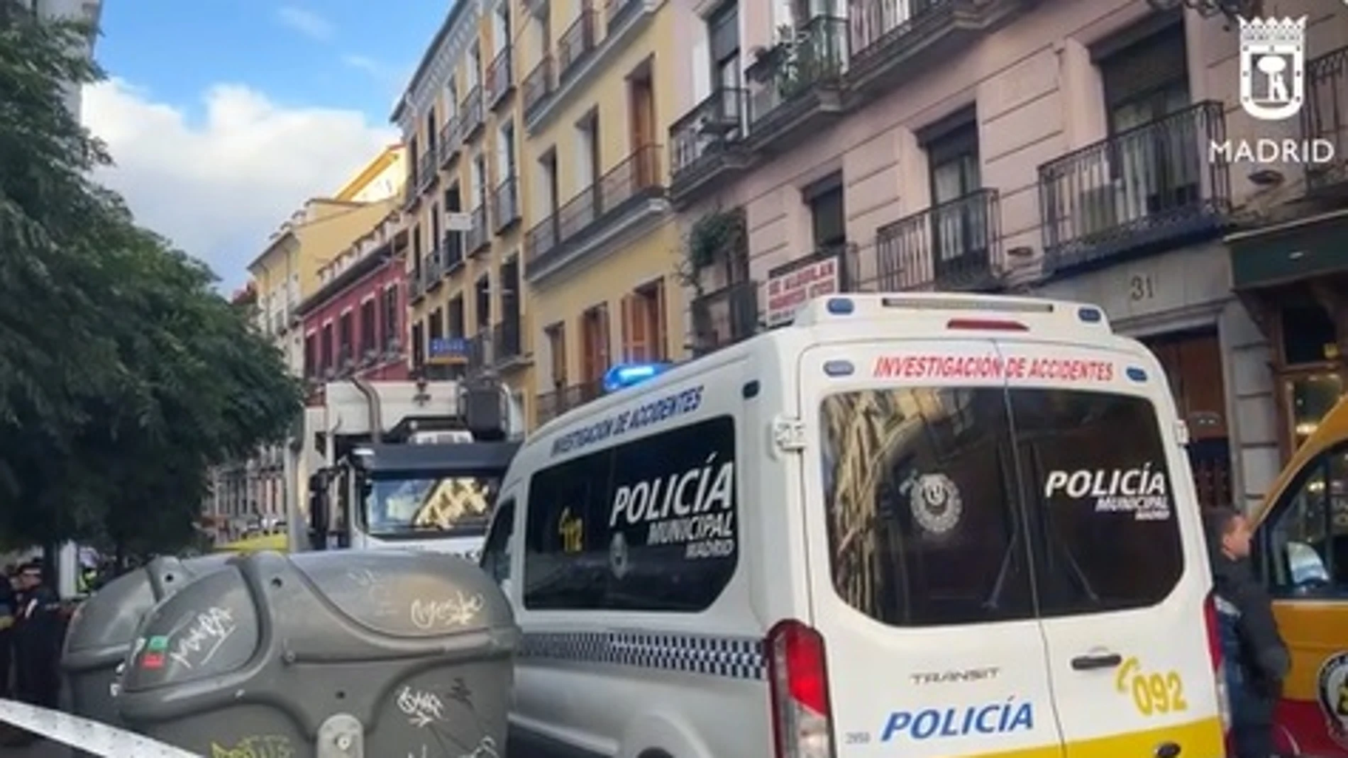 Muere un hombre arrollado por un camión de la basura