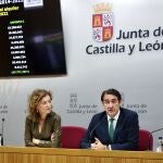 Duárez-Quiñones presenta las ayudas junto a María Pardo