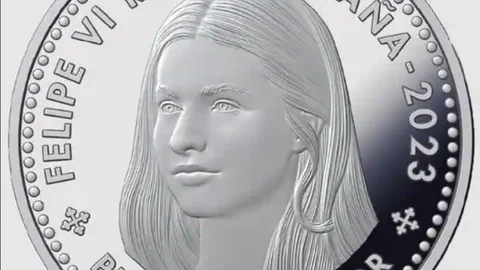 Anverso de la moneda conmemorativa por la mayoría de edad de la Princesa Leonor