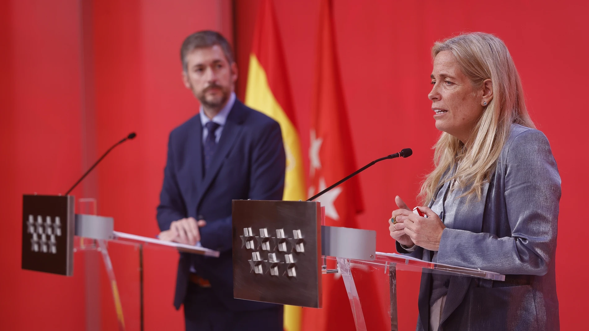 MADRID.-El Gobierno de la Comunidad levanta tras 13 años la congelación del sueldo de los altos cargos excepto para Ayuso