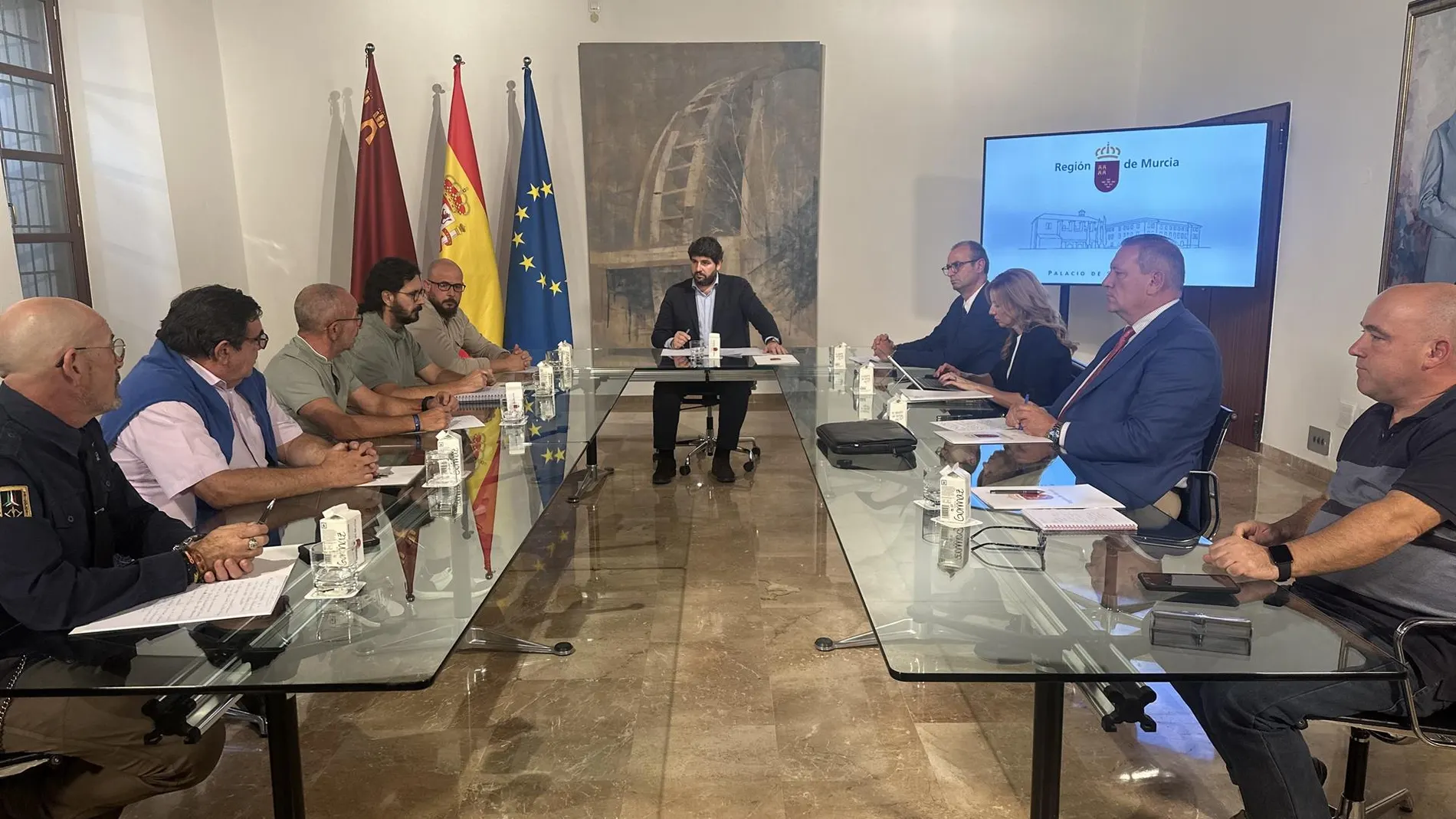 El presidente de la Región de Murcia, Fernando López Miras, mantuvo una reunión con el Comité de Empresa de Sabic el pasado 25 de octubre 