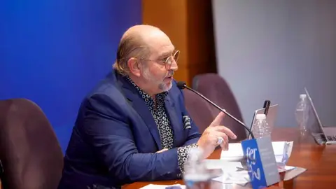 Basilio Ramirez Pascual, Doctor en Economía y Director General de la empresa nacional