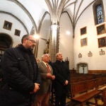 Santonja junto al alcalde Marcos Morala y el obispo Fernández
