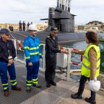 Robles visita el astillero de Navantia en Cartagena