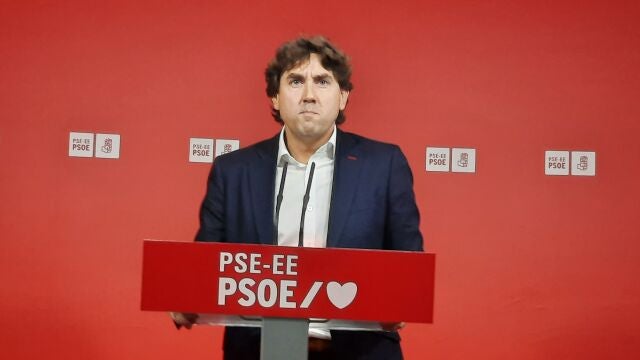 Andueza dice que el PSE no va a tolerar que se sitúe la violencia, "en un ejercicio de nostalgia", en el debate político