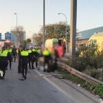 Accidente de tráfico en la Ronda Urbana Norte de Sevilla. EMERGENCIAS SEVILLA