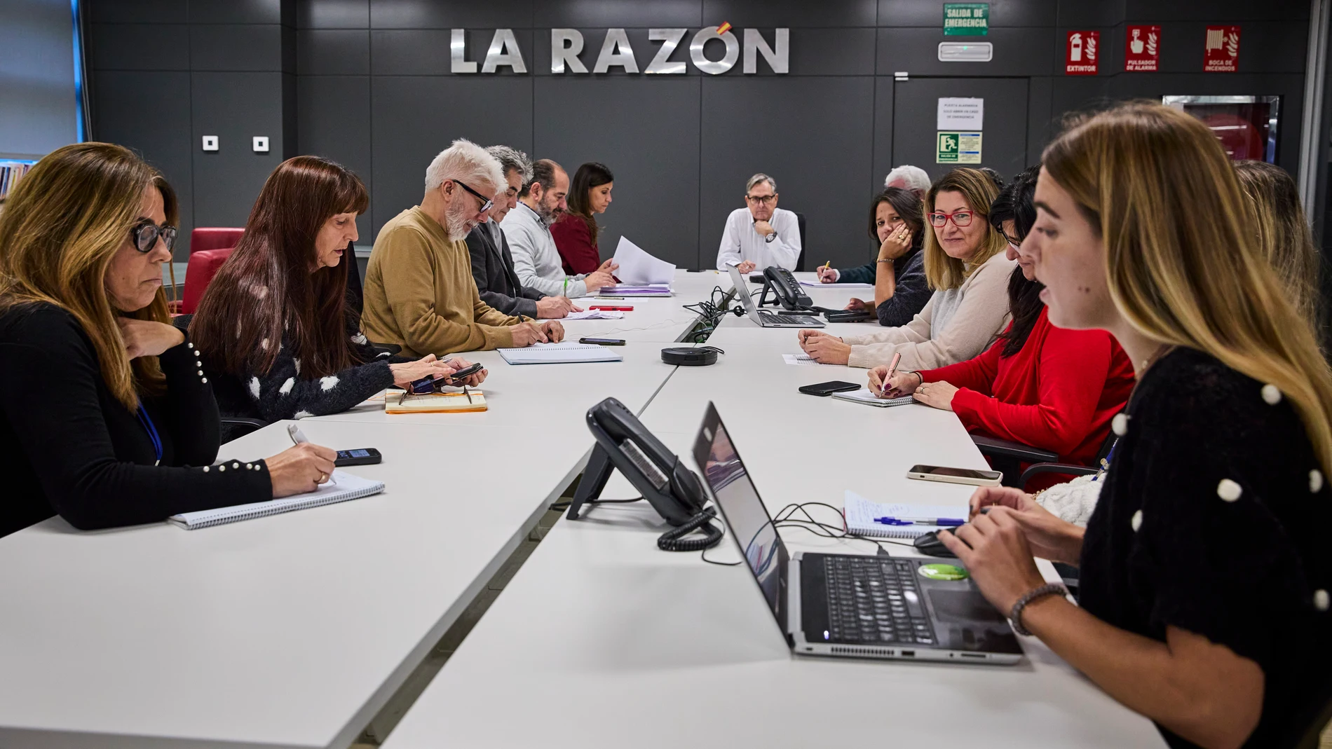 Reunión de redacción en el Diario La Razón. © Alberto R. Roldán / Diario La Razón. 06 11 2023