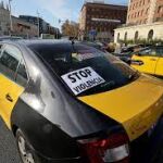 Protesta de taxistas contra las agresiones, en Barcelona