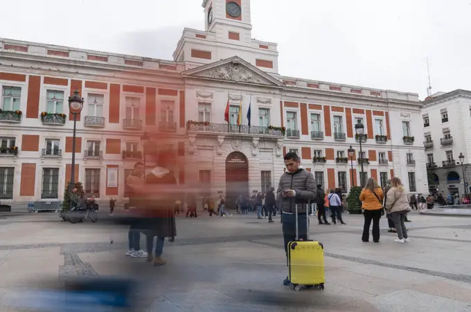 España ya supera la llegada de turistas prepandemia y marca récord de gasto 