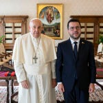 El papa se reúne con Pere Aragonès durante 40 minutos y hablan de la guerra en Gaza