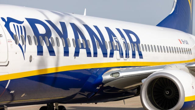 Economía.- (AMP) Ryanair gana 2.180 millones en la mitad de año fiscal, un 59% más, y anuncia dividendo por 400 millones