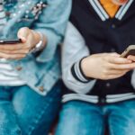 Los expertos alertan del so excesivo del teléfono móvil de los adolescentes